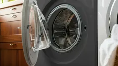 Waarom je de deur van je wasmachine nooit open moet laten staan – dit moet iedereen weten