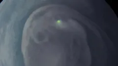 Onbekend licht op Jupiter: Juno legt zeldzaam atmosferisch fenomeen vast