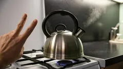 Hoe veilig is het om gekookt water opnieuw te koken